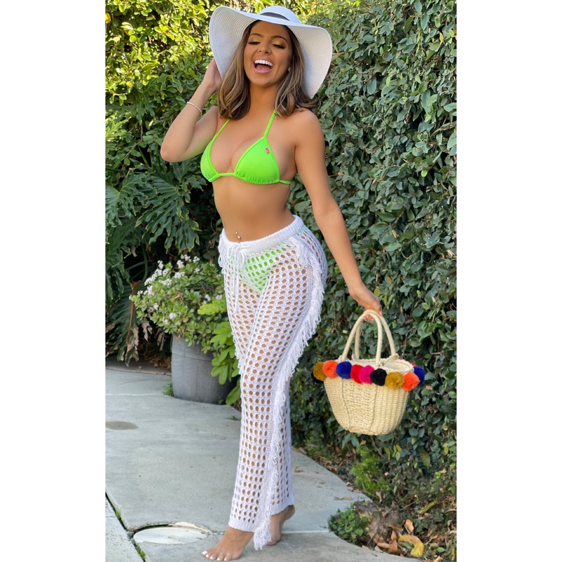 Beach Bag: Straw Beach Tote w/ Multi Color Pom poms