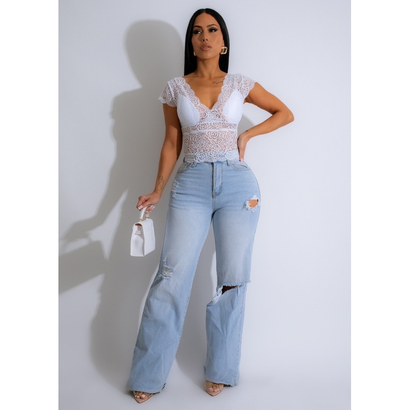 Focus On Me Lace Crop Top White