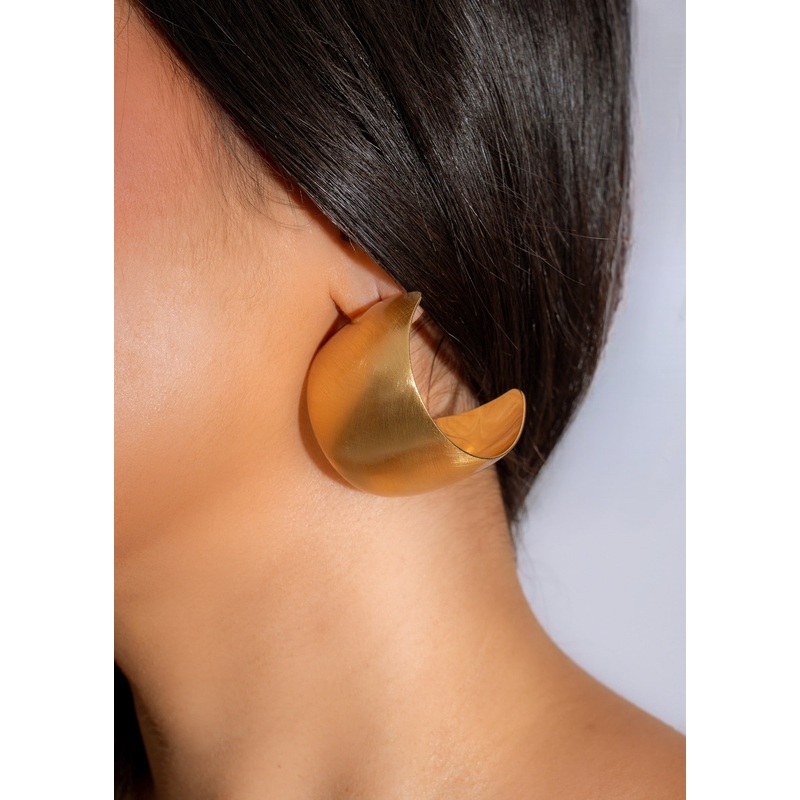 Always On Time Earrings Gold