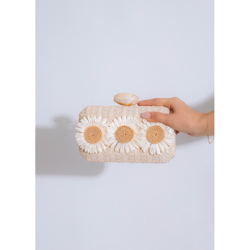 Daisy Love Clutch Nude
