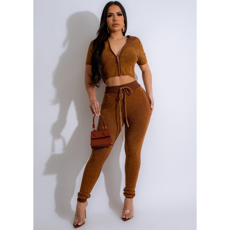 I'm Capricious Knit Jogger Set Brown
