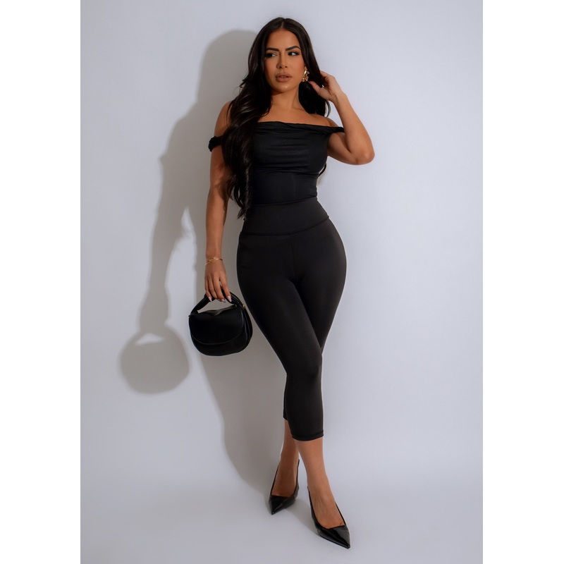 Midnight Motion Capri Leggings Black
