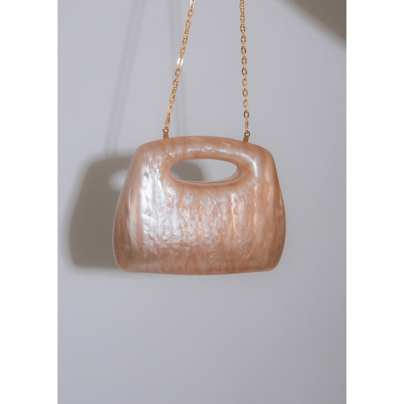 The Luxe Wave Clutch Nude