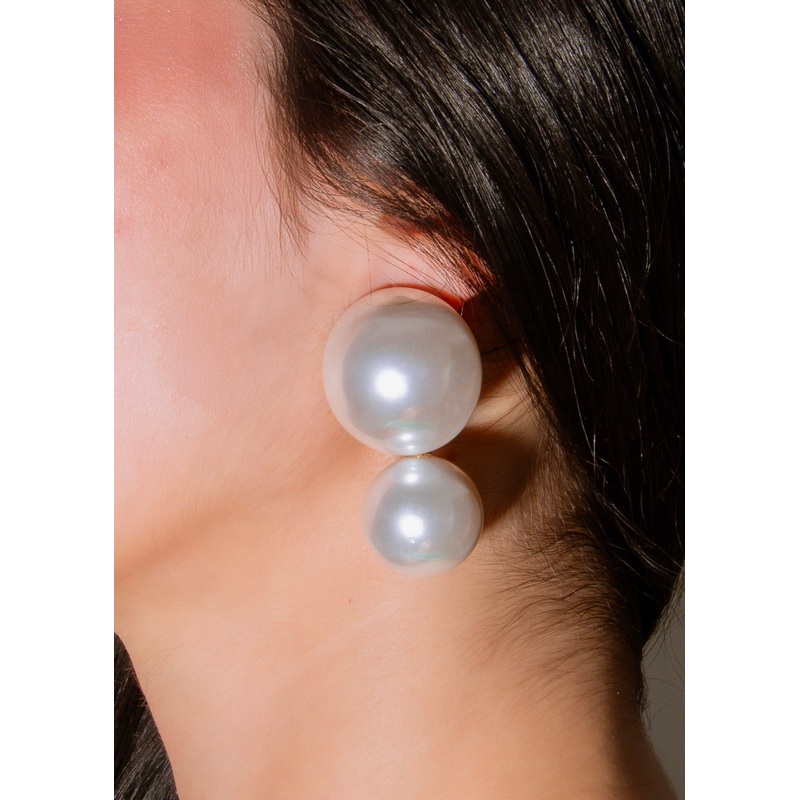 Double Sphere Earrings White