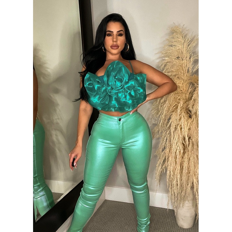 Make A Change Metallic Pant Green
