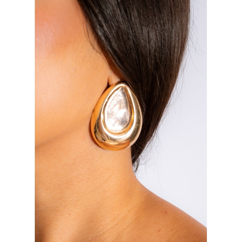 I Have A Drop Earring Gold