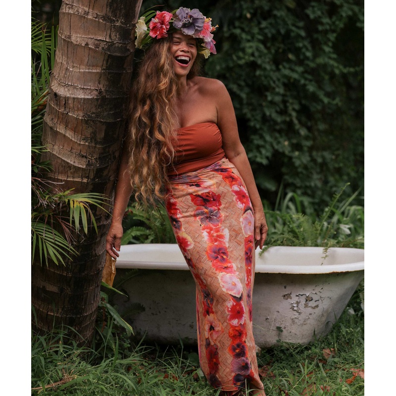 Lei Hala Pareo with Ocean Dreamer