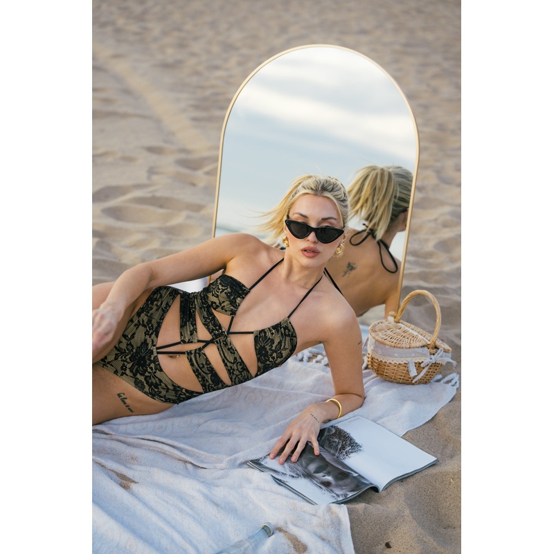 Nocturna in Black Lace Monokini