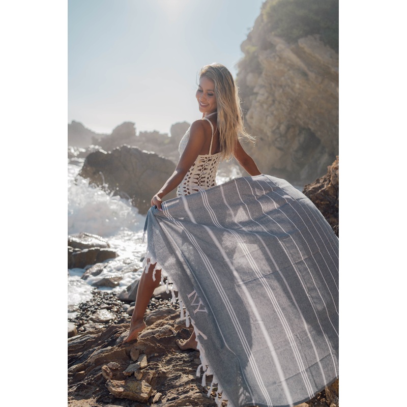 Pearl Woven Tassel Beach Towel