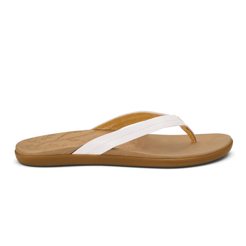 WOMENS OLUKAI HONU BRIGHT WHITE / GOLDEN SAND