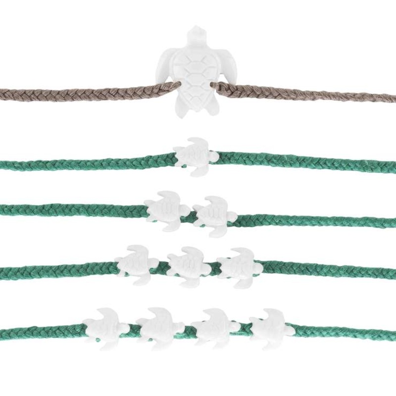 Wanderer - baby sea turtle (3) bracelet