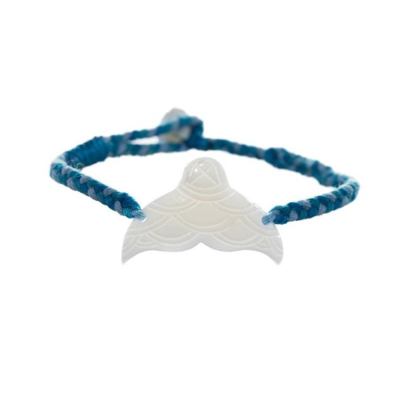 Wanderer - mermaid tail bracelet - wisteria