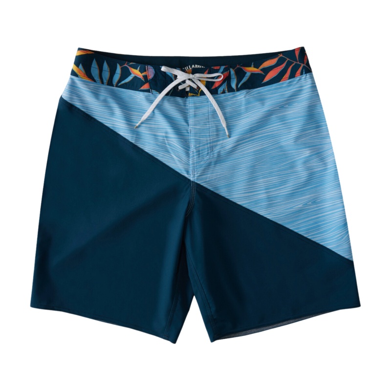 Billabong - T Street Pro Boardshorts 19" - Men