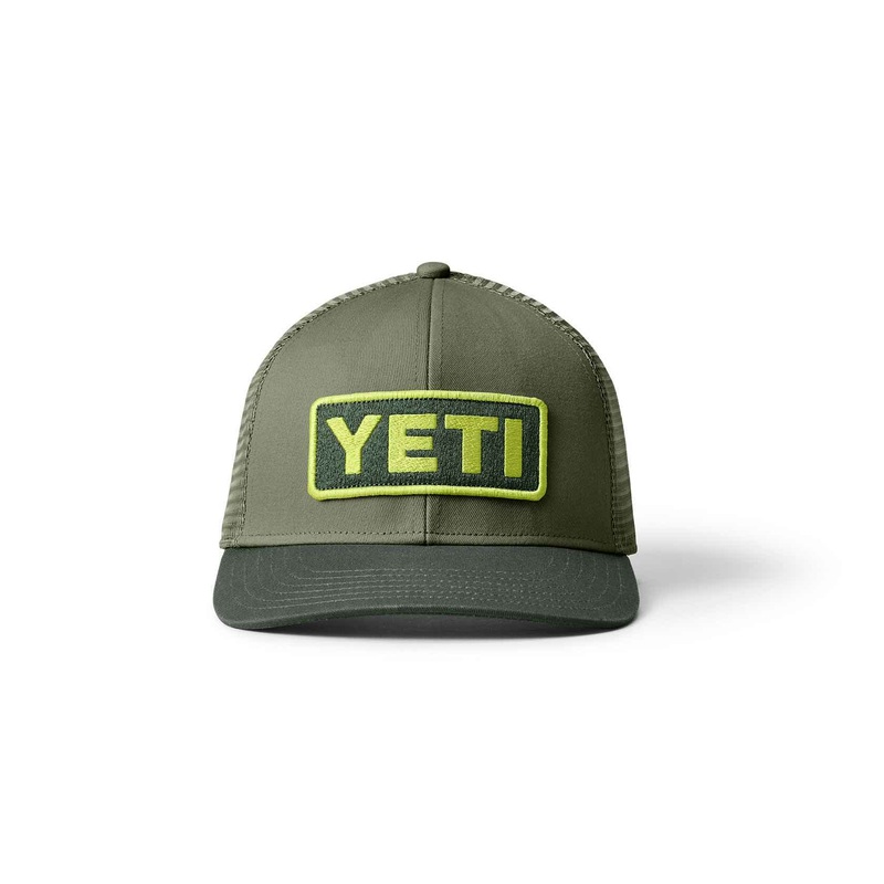 LOGO BADGE TRUCKER HAT