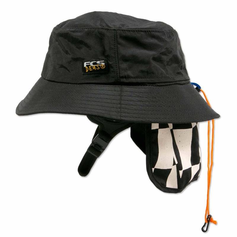 DEUS SURF BUCKET HAT BLACK