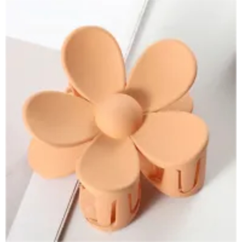 MATTE NUDE DAISY HAIR CLIP
