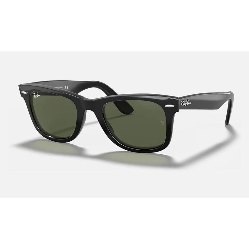 Ray-Ban Classic Wayfarer