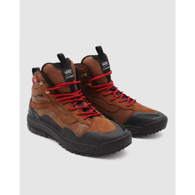 Vans UltraRange Exo Hi in Dachshund Black