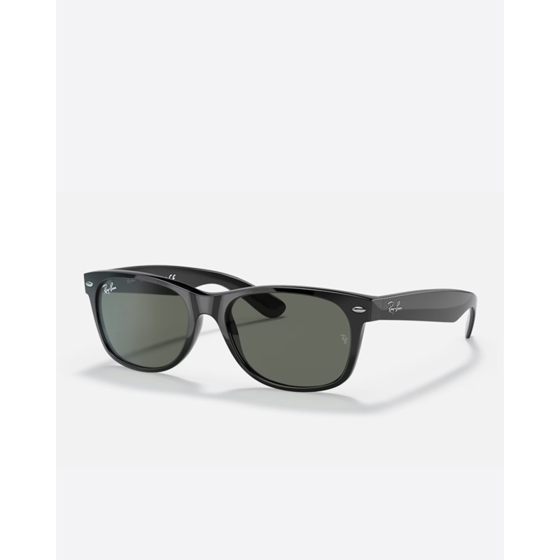 Ray-Ban Wayfarer Sunglasses - Black/Green